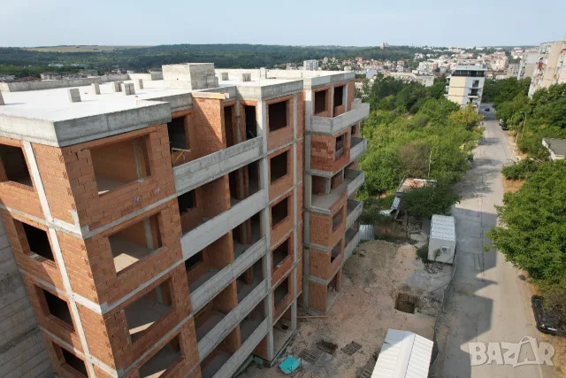 гараж в Плевен Дружба 1, снимка 4 - Гаражи и паркоместа - 54932454