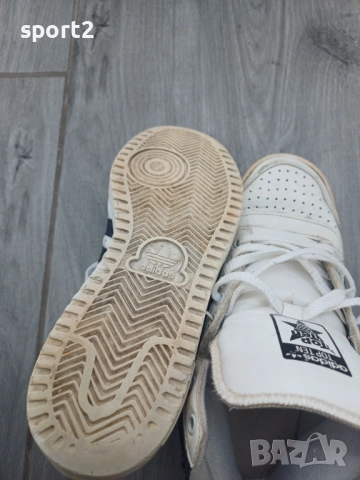 Оригинални маратонки Adidas номер 36, снимка 4 - Детски обувки - 52771648