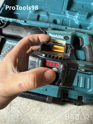 Makita DJR186 саблен трион, снимка 5 - Триони и циркуляри - 55971251
