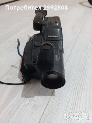 Видеокамера Panasonic, снимка 3 - Камери - 49683398
