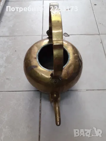 Стар бронзов чайник , снимка 1