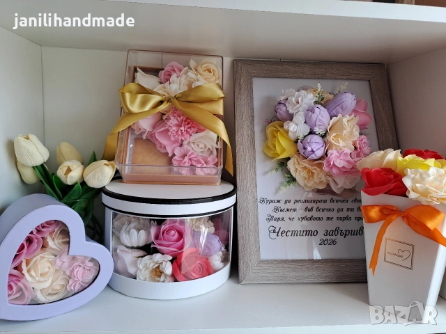 Рамки с рози, цветя пластичен сапун, кутии, снимка 5 - Подаръци за мъже - 53745555