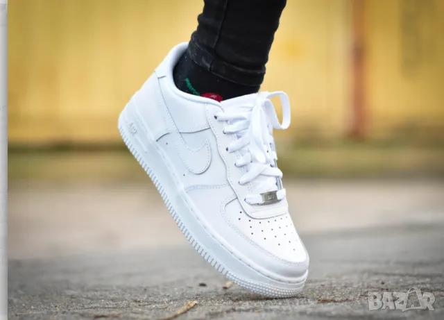 маратонки Nike Air Force 1 '07 номер 40, снимка 4 - Маратонки - 47484570