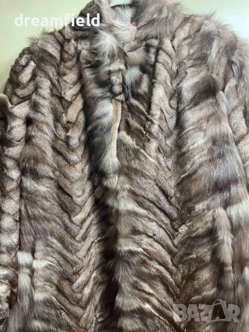 Предпразнична цена- Палто от сребърна лисица, снимка 3 - Палта, манта - 51620833