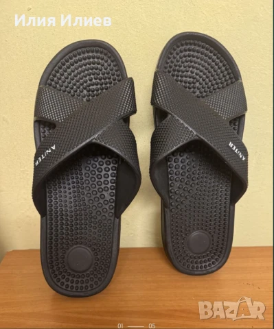 Плажни мъжки чехли