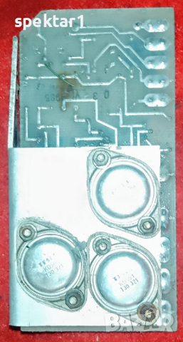Платка с електронни елементи транзистори КД503 и др, снимка 1 - Друга електроника - 44665951