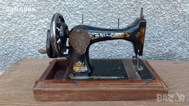 Стара ръчна шевна машина - Singer / Сингер - 1909г., снимка 8 - Антикварни и старинни предмети - 37860399
