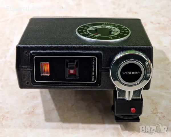 Светкавица Toshiba 328, снимка 3 - Светкавици, студийно осветление - 55864126