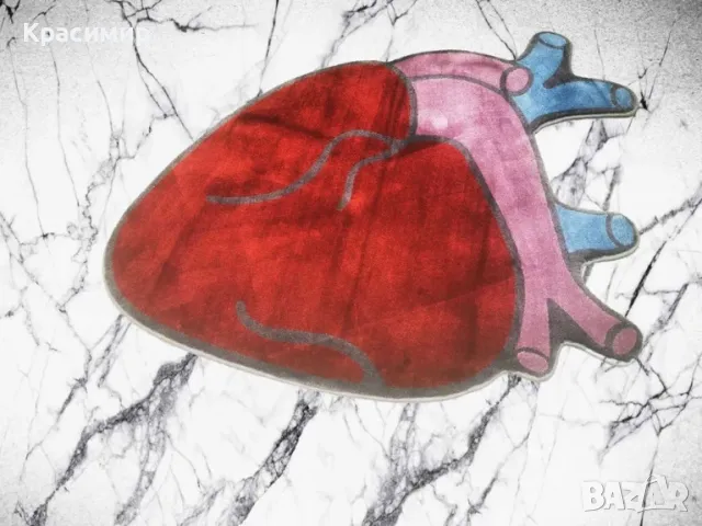 Килим сърце-килим под формата на анатомично сърце, снимка 3 - Килими - 48975592