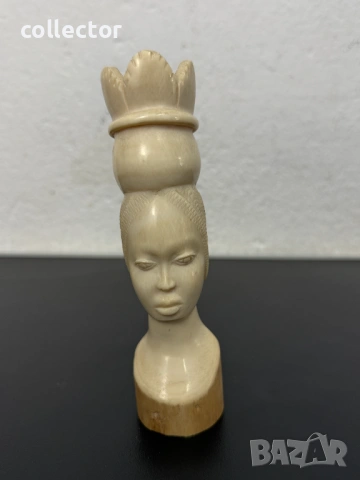 Резбован африкански скулптуриран бюст от с****а кост. №7967, снимка 2 - Антикварни и старинни предмети - 53857551