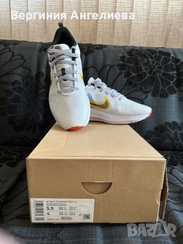 Нови маратонки Nike, снимка 2 - Маратонки - 53657321