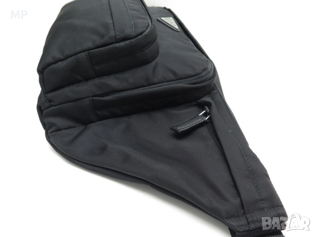 Prada мъжка чантичка, снимка 3 - Чанти - 53450169