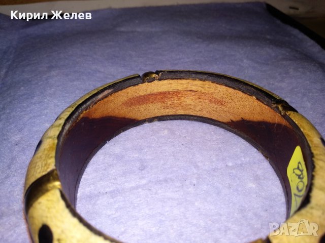 СТАРА ДЪРВЕНА РЯДКА РЪЧНА ИЗРАБОТКА РЕТРО ГРИВНА с БРОНЗОВИ ЕЛЕМЕНТИ 70011, снимка 2 - Антикварни и старинни предмети - 41202153