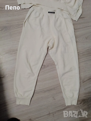 Дамски екип Pause, снимка 4 - Спортни екипи - 53579988