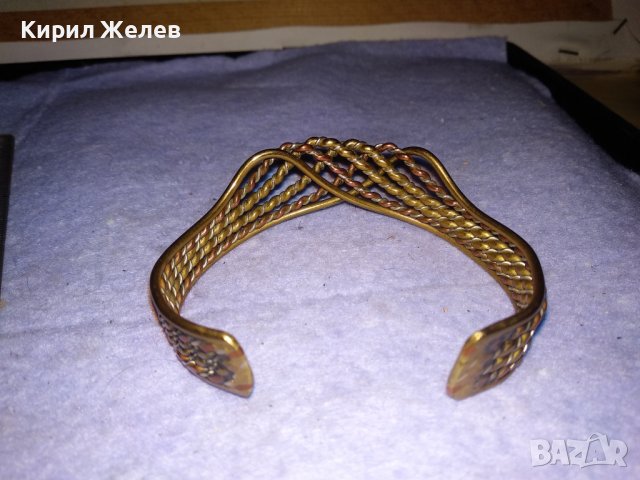 СТАРА АЖУРНА РЕГУЛИРУЕМА МЕДНО - БРОНЗОВА МАЙСТОРСКИ РЪЧНО ИЗРАБОТЕНА ГРИВНА 10388, снимка 7 - Антикварни и старинни предмети - 41281250