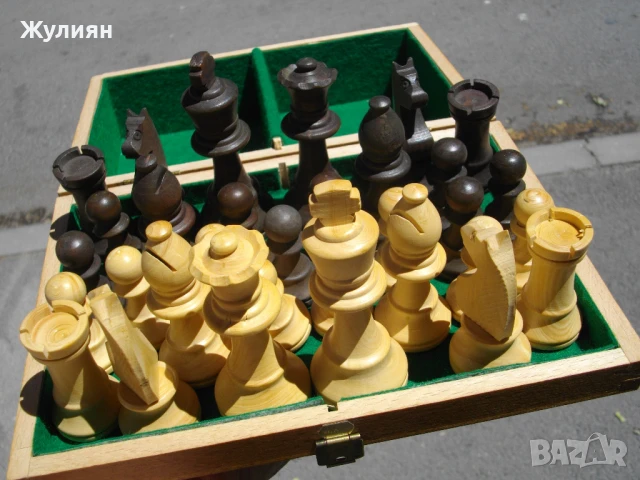 СТАРИ ДЪРВЕНИ ФИГУРИ ЗА ШАХ С КУТИЯ ELITE , снимка 5 - Антикварни и старинни предмети - 50976206
