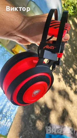 Razer Kraken Pro V2 Neon Red - Oval - PewDiePie , снимка 11 - Слушалки и портативни колонки - 55742758
