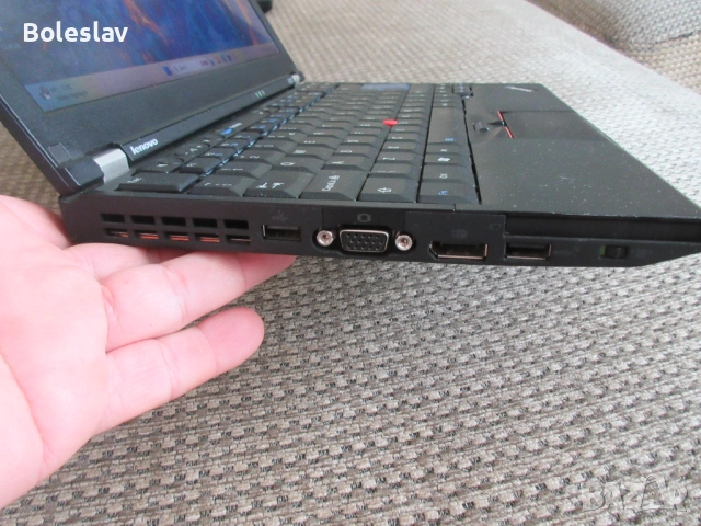 Лаптоп Lenovo Thinkpad X220,i5-2520M,8GB RAM,250GB SSD, снимка 3 - Лаптопи за работа - 50325569