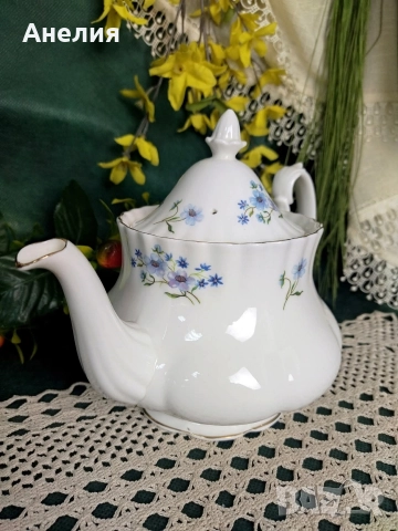 Richmond England незабравки , снимка 2 - Чаши - 52578247