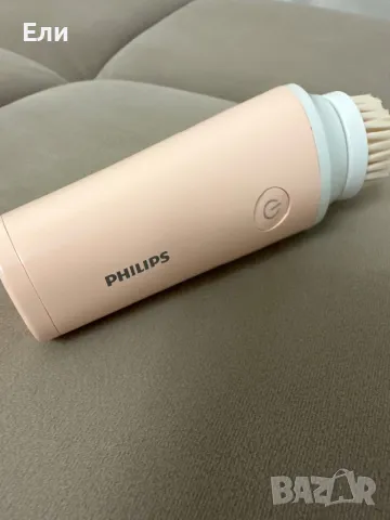 Ел. Четка за лице Philips +зарядно Philips оригинално, снимка 4 - Козметика за лице - 47765893