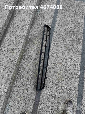 Решетка на предна броня на Рено Лагуна Renaut Laguna само за 30лв. G000146968