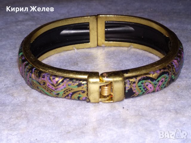 ПРЕКРАСНА ВИНТИДЖ СТИЛ АРТ ГРИВНА БЛАГОРОДНА СТОМАНА ЗЛАТИСТА РЪЧНО ИЗРИСУВАНА 38322, снимка 9 - Гривни - 41096228