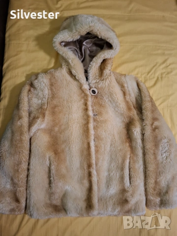 Дамски кожух от естествена кожа с качулка, размер М, снимка 11 - Палта, манта - 53032329