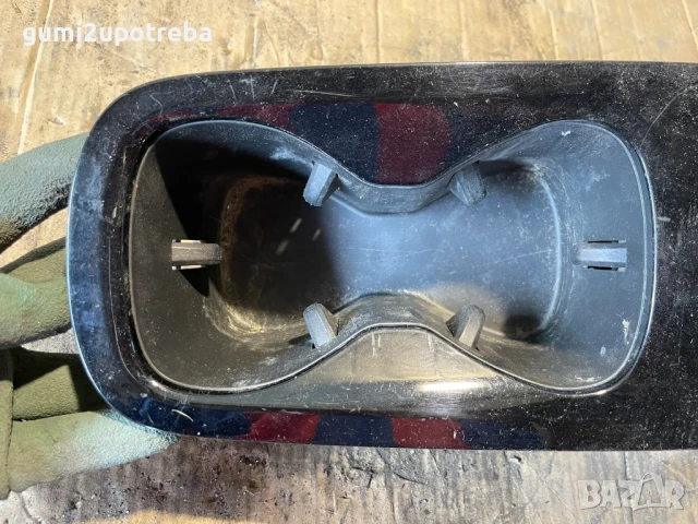 Cup Holder Централна Конзола 10A863475B Volkswagen ID.3 E11 pro, снимка 2 - Аксесоари и консумативи - 51039842