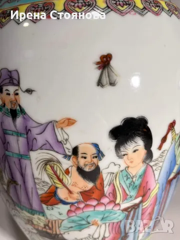 Двойка големи, китайски, порцеланови вази Qianlong Famille Rose Mandarin, снимка 11 - Колекции - 48238430