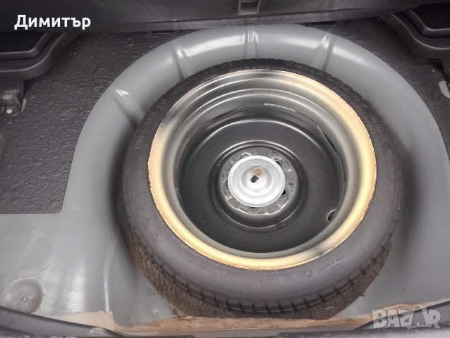 Продавам Mazda 3 на части 1.4 бензин 2005 год.Код на двигателя ZJ384851 Всичко по колата е налично , снимка 6 - Части - 53212582