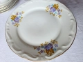 Порцеланови чинии , снимка 1