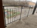 Изработка и монтаж на парапети за тераси и стълбища от ковано желязо , снимка 3