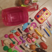 Голям комплект детски играчки, снимка 17 - Играчки за стая - 36413170