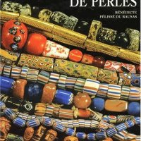 Secrets de perles (Тайната на перлите), снимка 1 - Специализирана литература - 41654302