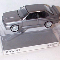 BMW M3 e30 1986 - мащаб 1:43 на Norev моделът е нов в кутия, снимка 2 - Колекции - 34462179