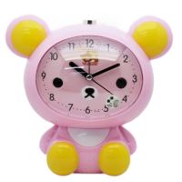 Детски настолен часовник със светлина и функция за будилник с батерии Мече, 15 х 16 см, снимка 3 - Детски - 44743383