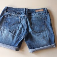 Два броя дамски къси панталони - размер 29, снимка 8 - Къси панталони и бермуди - 41655515