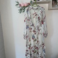 Разкошна нова дълга елегантна рокля флорален десен нежни цветя волани къдри феерична вълнообразна , снимка 9 - Рокли - 42183885