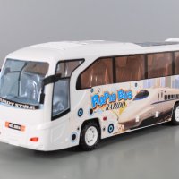 Автобус - инерционен , снимка 2 - Коли, камиони, мотори, писти - 41721718