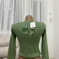 Нова блуза, снимка 4 - Блузи с дълъг ръкав и пуловери - 44828488