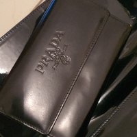 Дамска чанта с портмоне Prada, снимка 2 - Чанти - 42316890