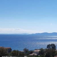 Място за каравана с уникална гледка към морето в Гърция, снимка 1 - Почивки в Гърция - 25760268