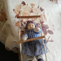 Стара кукла на стълба, снимка 5 - Други ценни предмети - 36330353