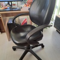  Офис стол - естествена кожа, снимка 1 - Столове за офис - 42562671