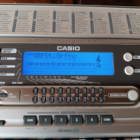 Синтезатор Casio , снимка 2 - Синтезатори - 44718456