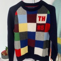 Пуловер на Tommy Hilfiger от вълна подходящ за S-M, снимка 1 - Блузи с дълъг ръкав и пуловери - 44407372