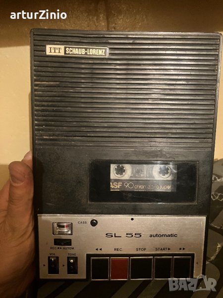 Стар касетофон, снимка 1