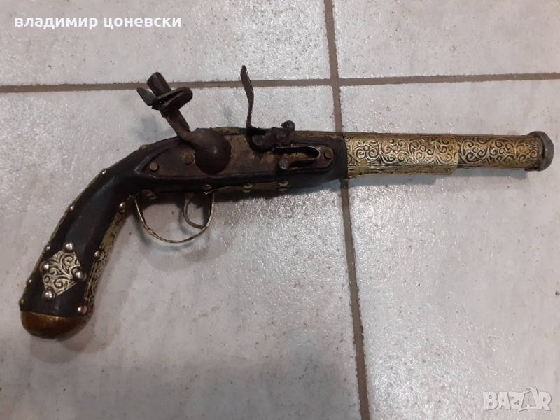 Красив кремъчен пистолет,пищов,оръжие, снимка 1