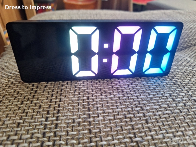 нов електронен часовник, снимка 1