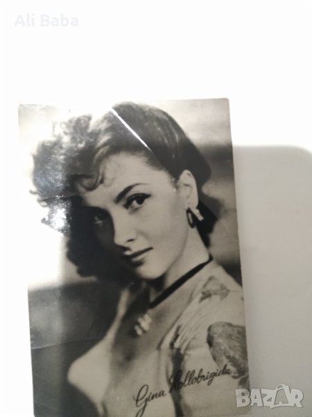 Картичка/снимка италианската актриса Джина Лолобриджида , снимка 1